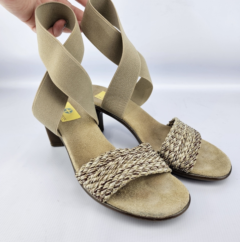 Charleston Shoe Co. "The San Miguel Shoe" Ankle Wrap Beige Women's Size 6